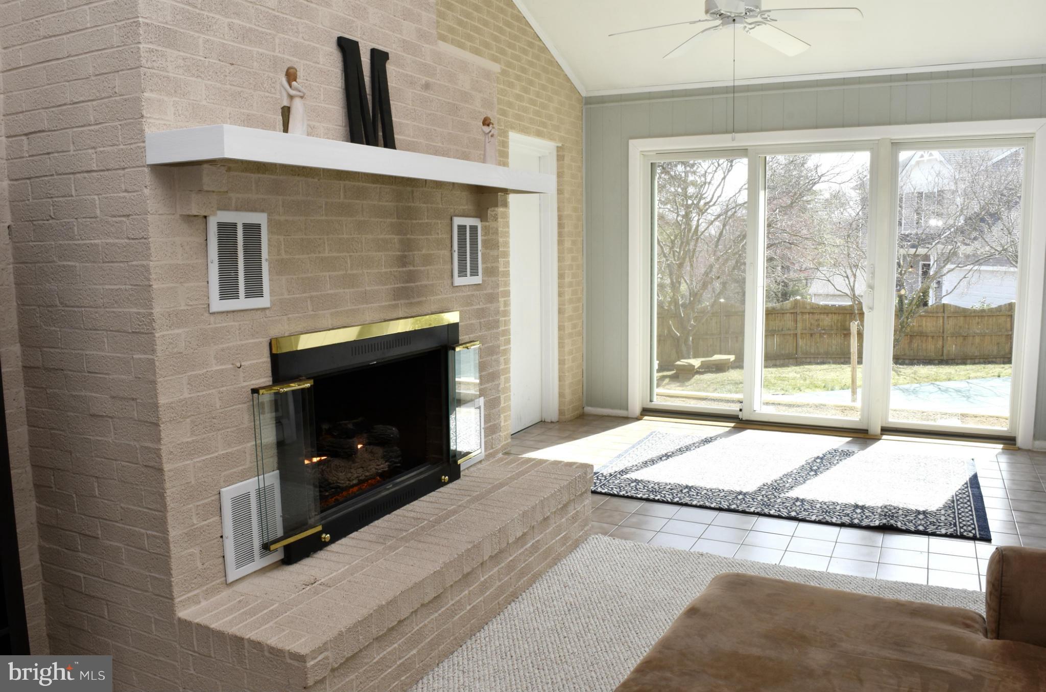 6201 Old Washington Road Elkridge, MD 21075 - Photo 18 of 30 Family Room