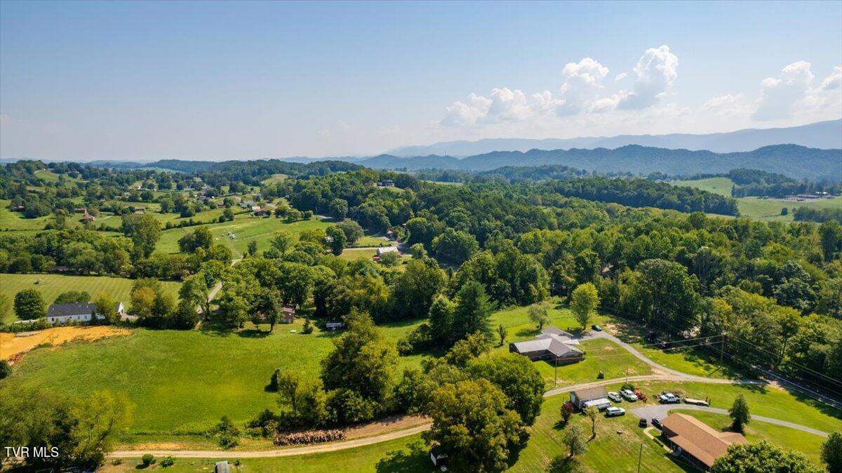 521 V I Ranch Road Bristol, TN 37620 - Photo 12 of 61 12-WBP-VI-Ranch-Rd-12