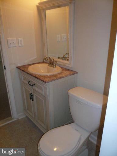 106 Alcock Road Essex, MD 21221 - Photo 4 of 5 Bath #1