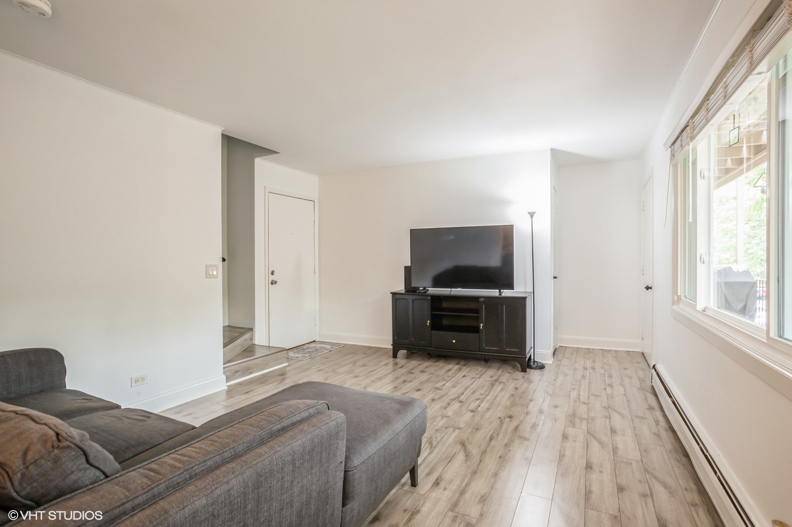 2412 West Algonquin Road, Unit 5 Rolling Meadows, IL 60008 - Photo 3 of 16 Gallery Image 3