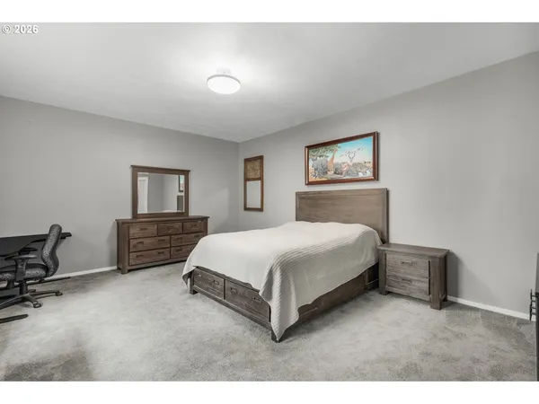 $639,000 | 15023 Southeast Diamond Drive, Clackamas, OR 97015