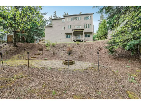 $639,000 | 15023 Southeast Diamond Drive, Clackamas, OR 97015