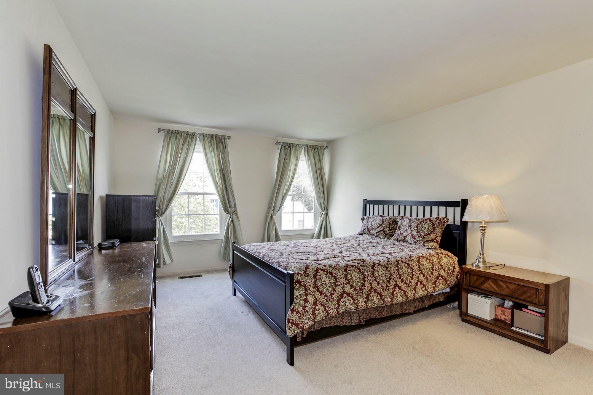 1611 Spottsworth Way Silver Spring, MD 20905 - Photo 14 of 30 Large Master BR, new carpet