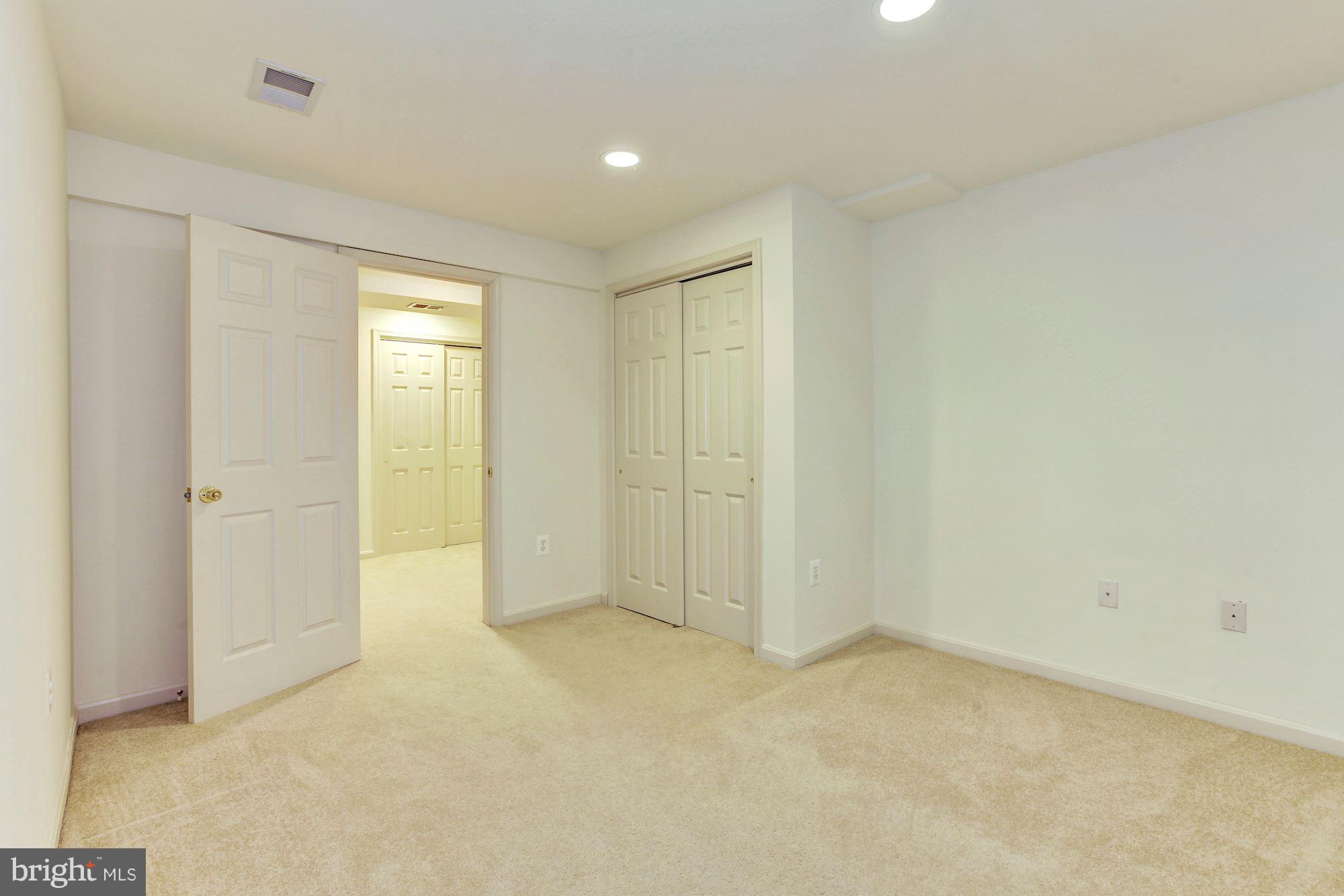 1611 Spottsworth Way Silver Spring, MD 20905 - Photo 26 of 30 Separate room in LL, all freshly painted