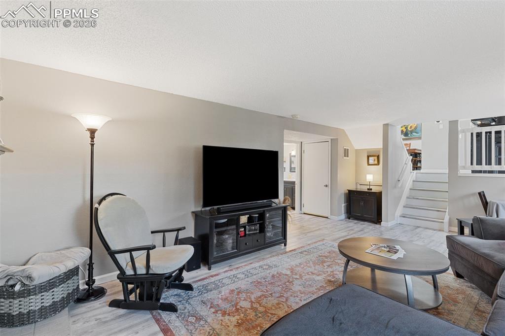 230 Saddlemountain Road Colorado Springs, CO 80919 - Photo 15 of 36