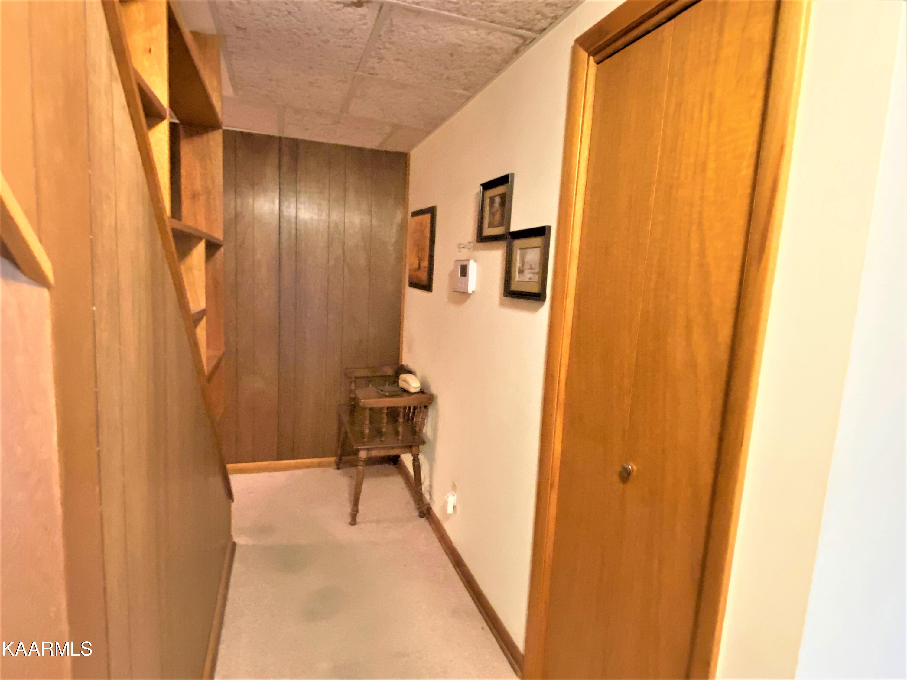 110 Cooper Circle Oak Ridge, TN 37830 - Photo 31 of 38 IMG_4075