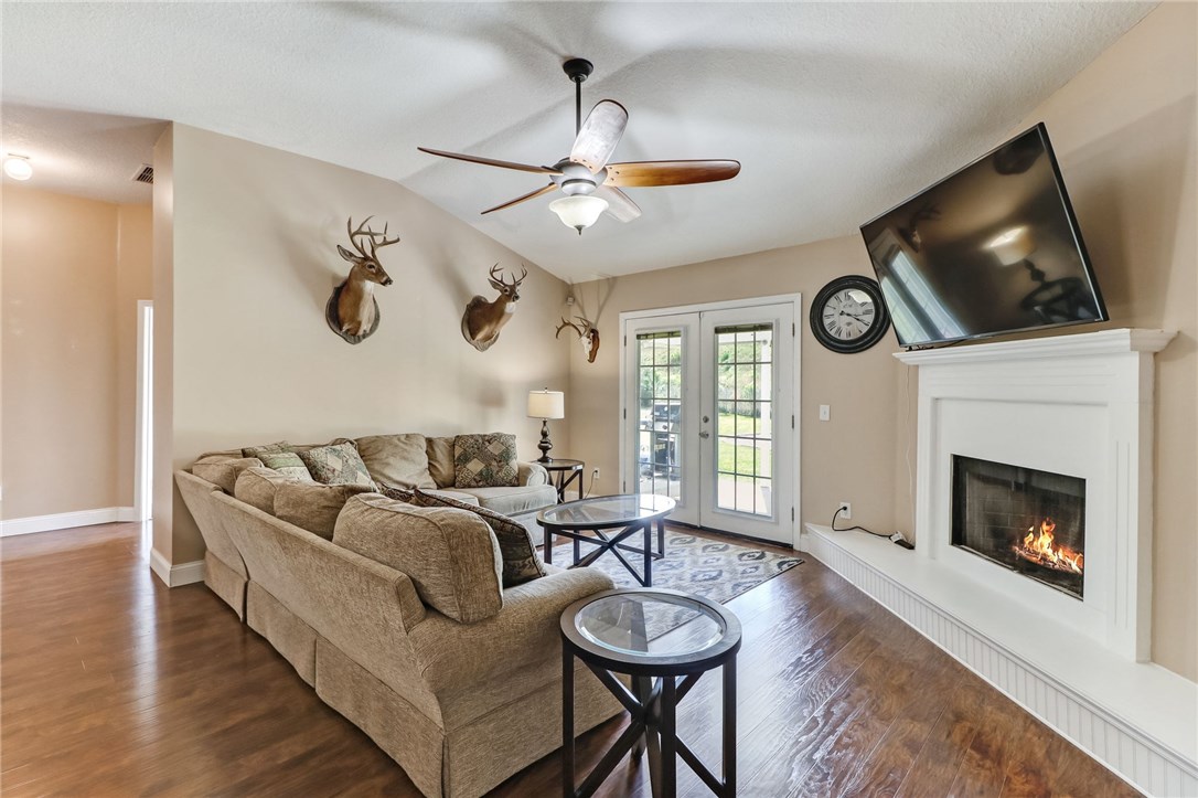 43877 Thomas Creek Road Callahan, FL 32011 - Photo 9 of 35 Gallery Image 9