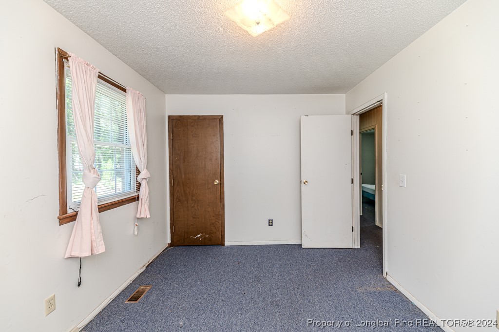 2337 Valley Road Sanford, NC 27330 - Photo 18 of 35 Gallery Image 18