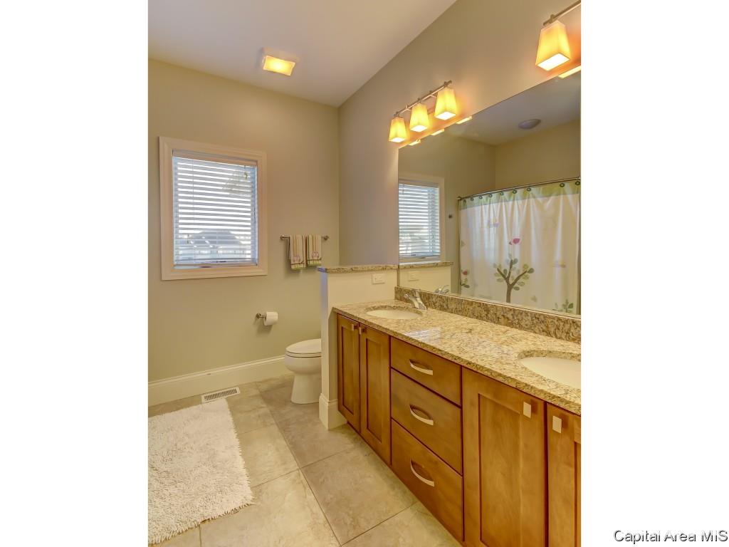 4400 Cricket Point Springfield, IL 62711 - Photo 23 of 33