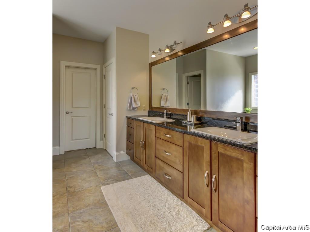 4400 Cricket Point Springfield, IL 62711 - Photo 26 of 33