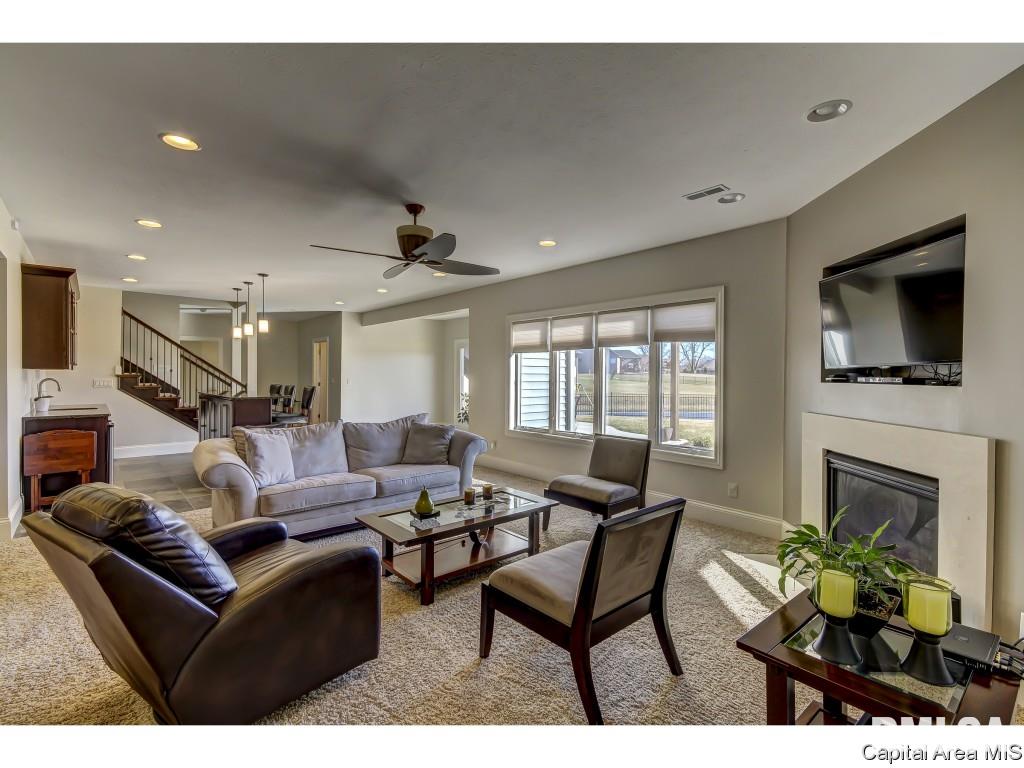 4400 Cricket Point Springfield, IL 62711 - Photo 29 of 33