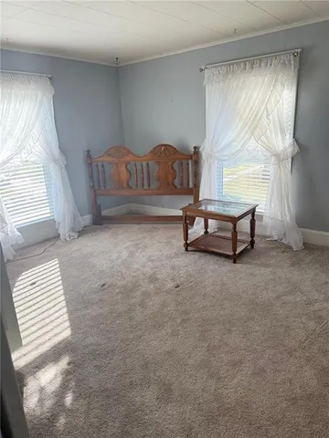 $185,000 | 426 South Oak Street, Ottawa, KS 66067