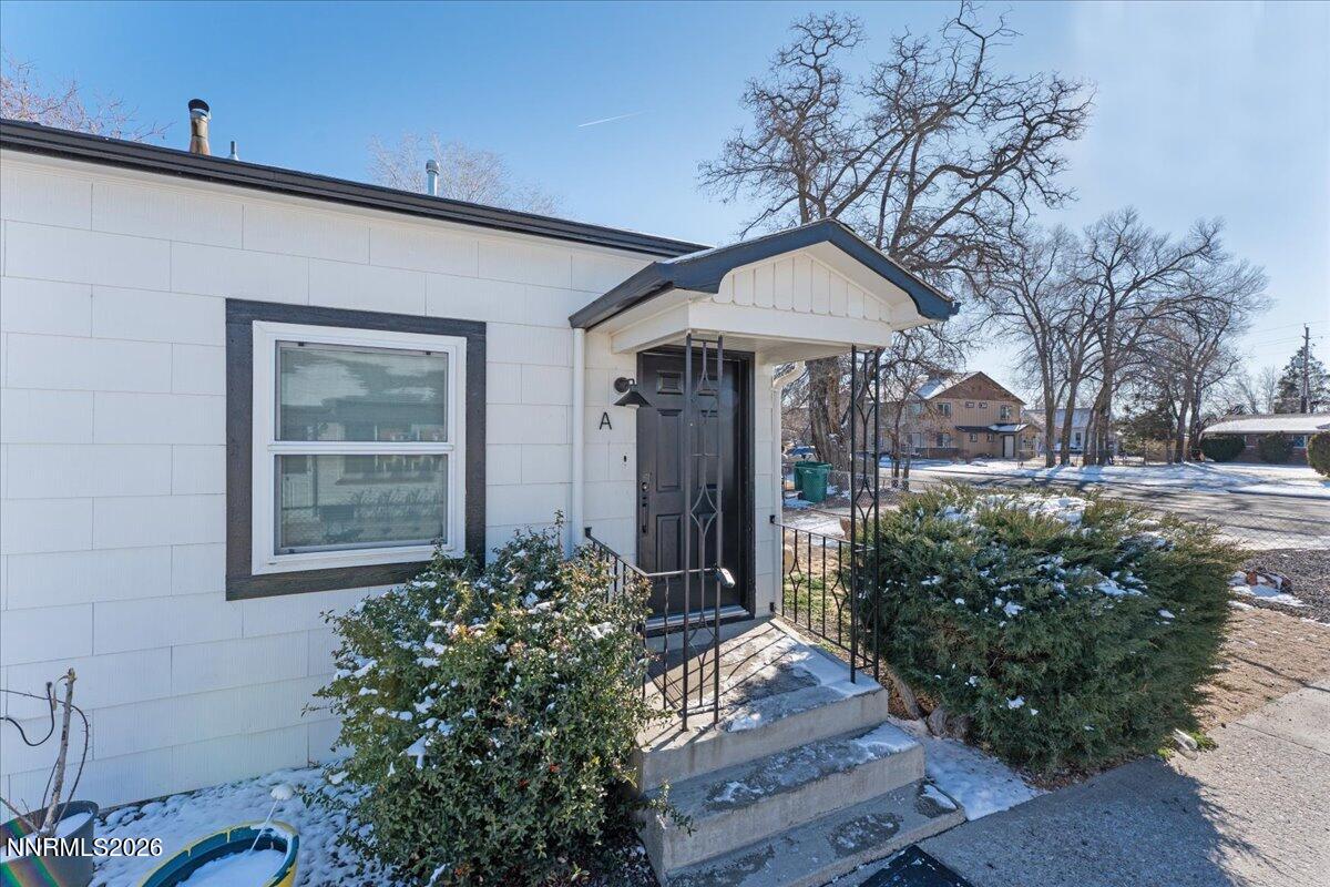 1720 H Street Sparks, NV 89431 - Photo 2 of 15 05-DS206687