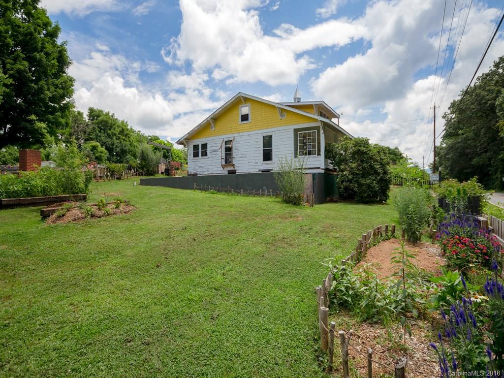 87 Lowe Street Canton, NC 28716 - Photo 13 of 18 Gallery Image 13