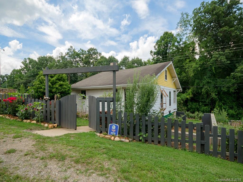 87 Lowe Street Canton, NC 28716 - Photo 18 of 18 Gallery Image 18