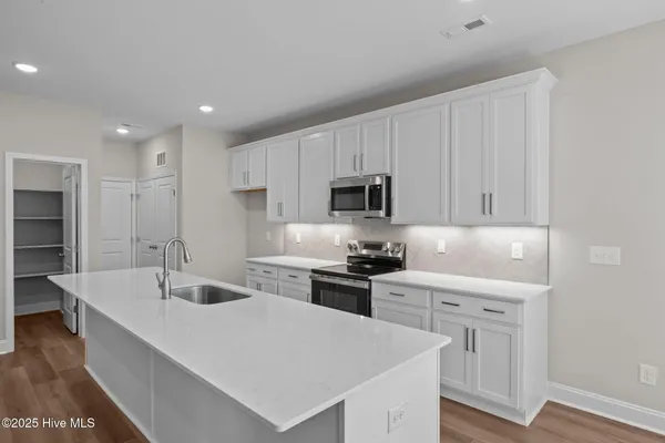 $409,900 | 1218 Petite Terre Court, New Bern, NC 28560