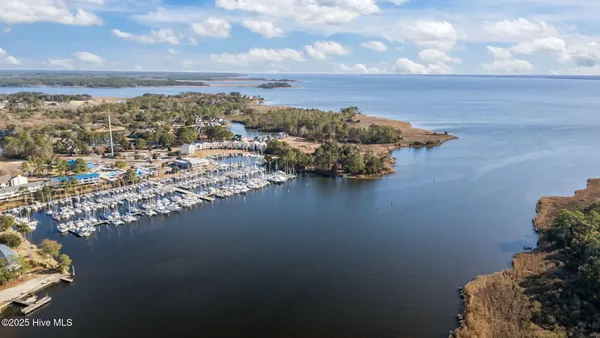 $409,900 | 1218 Petite Terre Court, New Bern, NC 28560