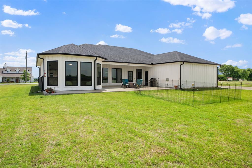 140 Lone Elm Road Midlothian, TX 76065 - Photo 30 of 32