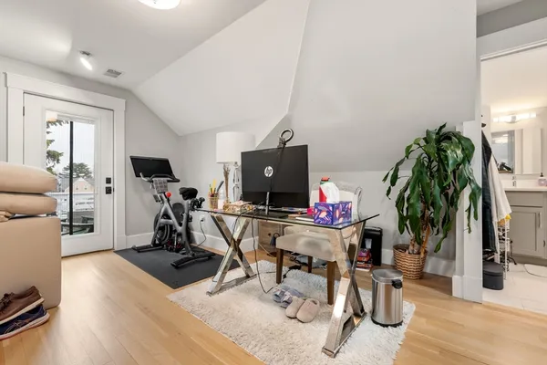 $1,250,000 | 22-24 Carver Road East, Unit 22, Watertown, MA 02472