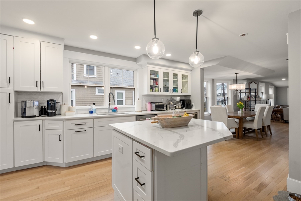 22-24 Carver Road East, Unit 22 Watertown, MA 02472 - Photo 2 of 30