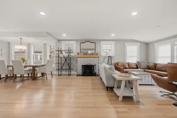 $1,250,000 | 22-24 Carver Road East, Unit 22, Watertown, MA 02472