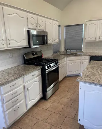 $3,000 | 1505 Mission Ridge Trail, Carrollton, TX 75007