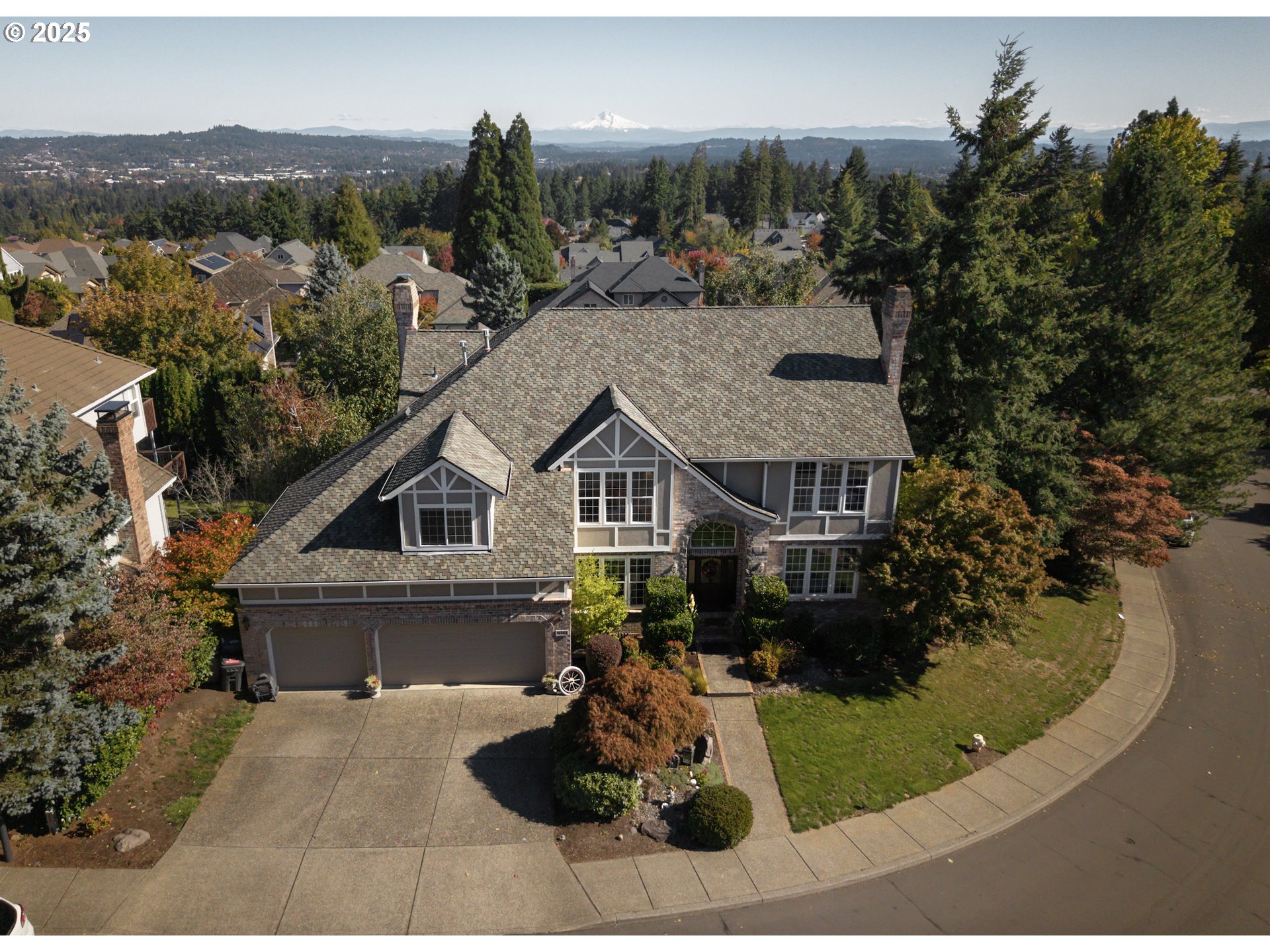 14362 Southwest 134th Drive Portland, OR 97224 - Photo 36 of 36 a view of house and outdoor space