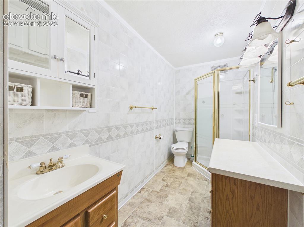 164 Bonnymede Road, Unit E Pueblo, CO 81001 - Photo 15 of 29