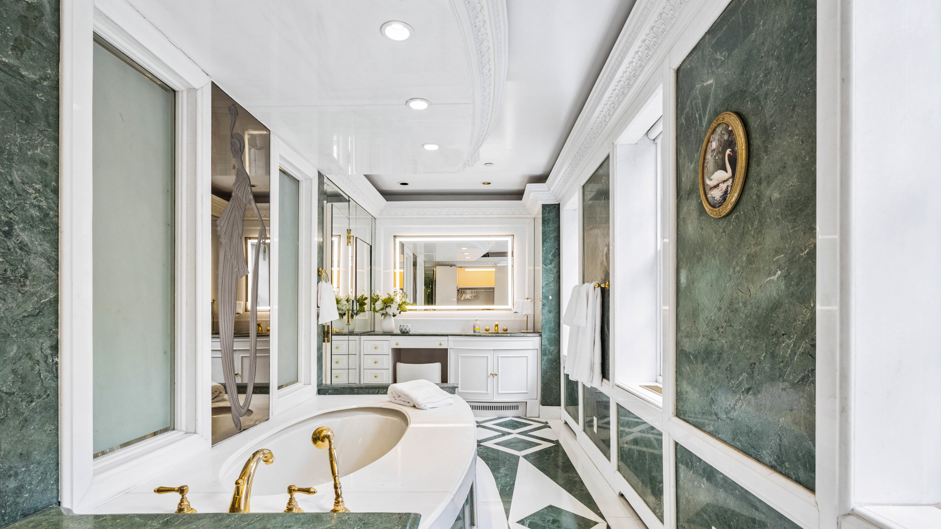 7 East 69th Street Manhattan, NY 10021 - Photo 12 of 27