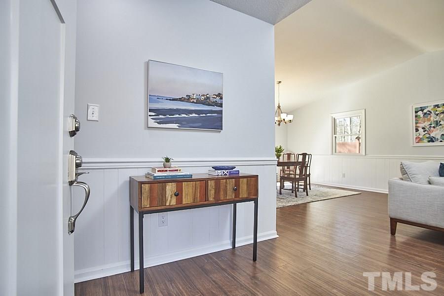 5605 Roslyn Road Durham, NC 27712 - Photo 5 of 30