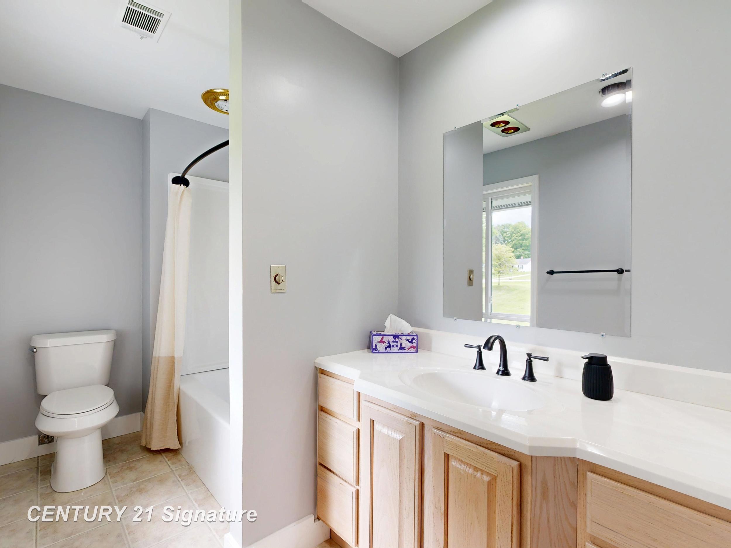 7492 East River Road Flushing, MI 48433 - Photo 52 of 74