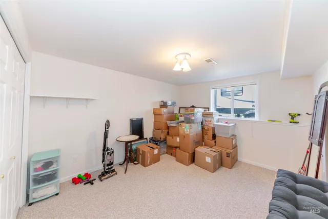 $550,000 | 331 Reservoir Drive, Lewiston, ID 83501