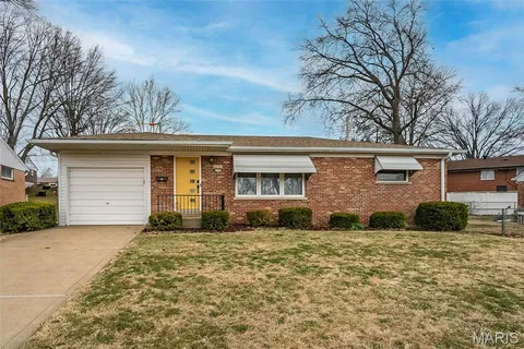 $280,000 | 4107 Hummingbird Court, St. Louis, MO 63123