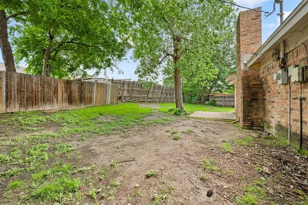 $1,795 | 6333 Scott Court, Watauga, TX 76148
