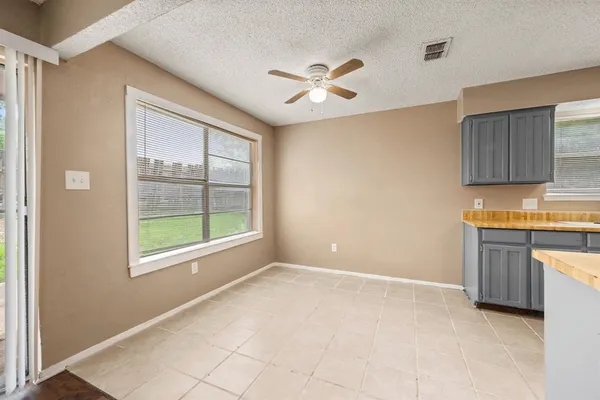 $1,795 | 6333 Scott Court, Watauga, TX 76148