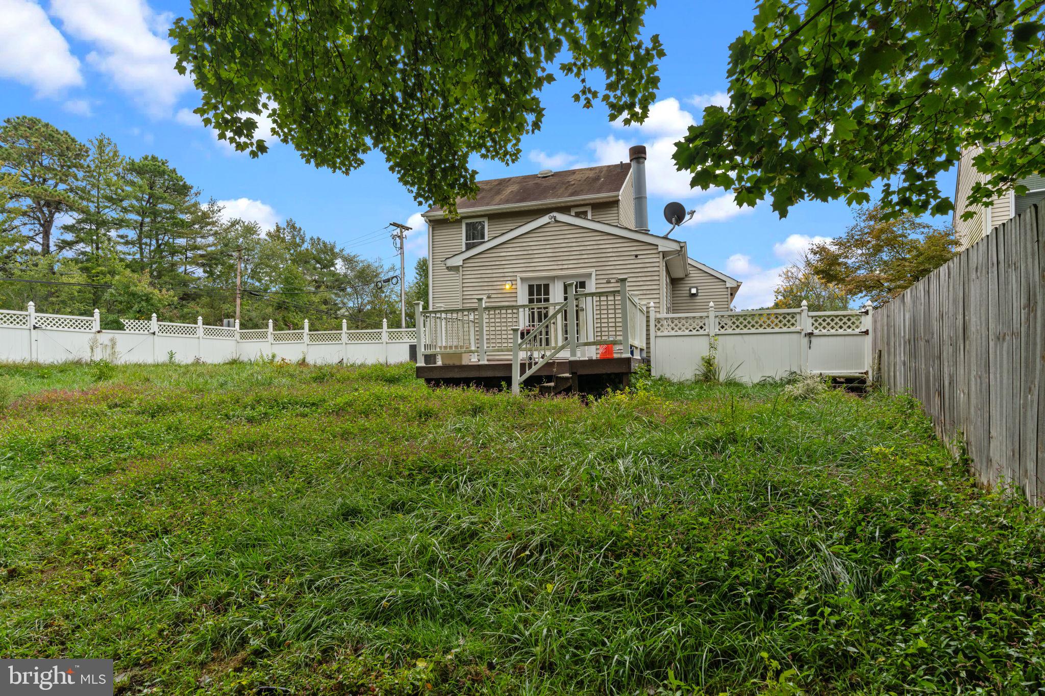 1 Woodhaven Way Sicklerville, NJ 08081 - Photo 36 of 40 a front view of a house with garden