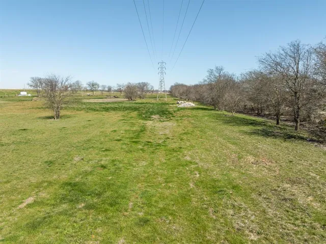 $700,000 | Tbd Tbd I-35, Abbott, TX 76621