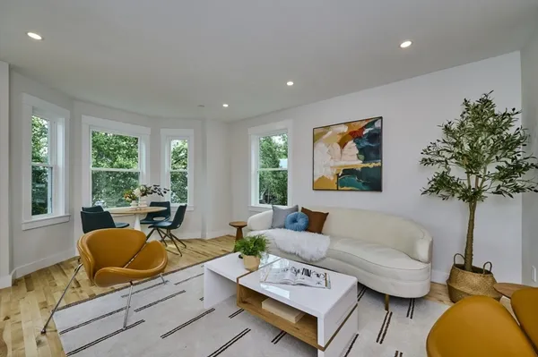 $1,098,000 | 17 Macarthur Street, Unit 3, Somerville, MA 02145