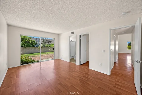 $679,000 | 989 Oakdale Street, Corona, CA 92878