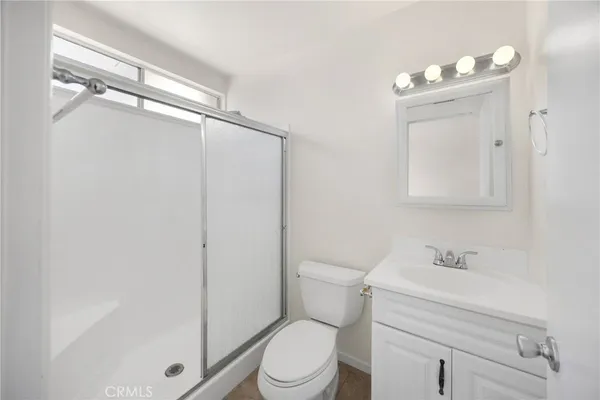 $679,000 | 989 Oakdale Street, Corona, CA 92878