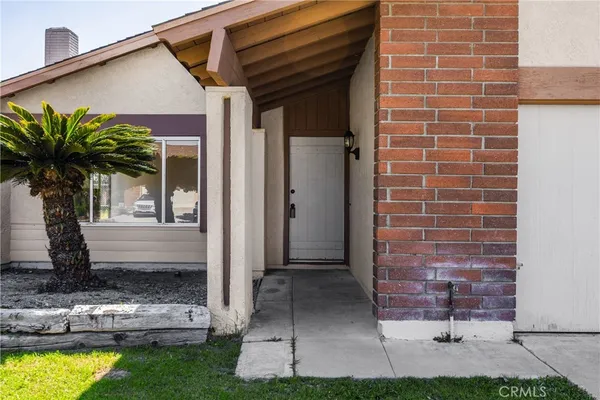 $679,000 | 989 Oakdale Street, Corona, CA 92878