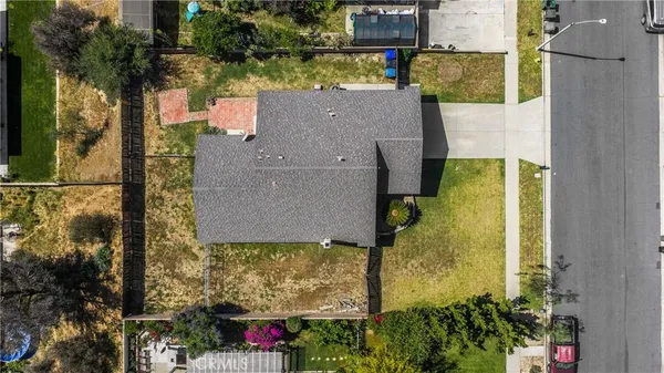 $679,000 | 989 Oakdale Street, Corona, CA 92878