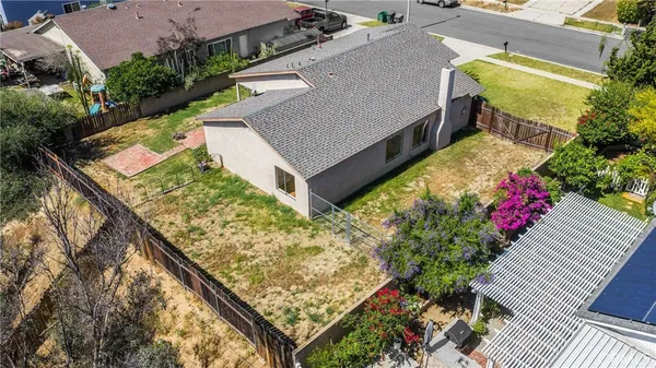 $679,000 | 989 Oakdale Street, Corona, CA 92878