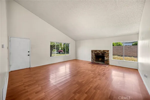 $679,000 | 989 Oakdale Street, Corona, CA 92878