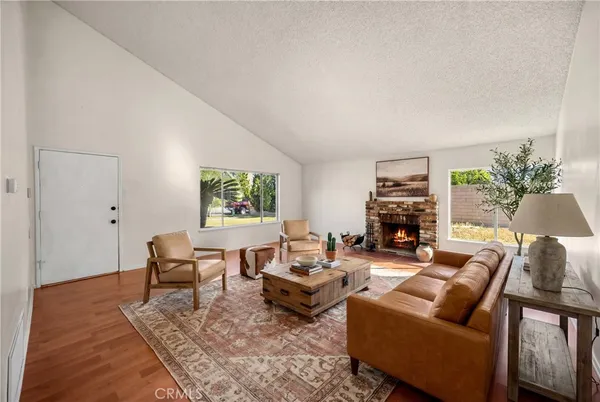 $679,000 | 989 Oakdale Street, Corona, CA 92878