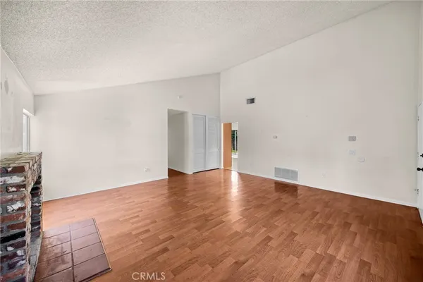 $679,000 | 989 Oakdale Street, Corona, CA 92878