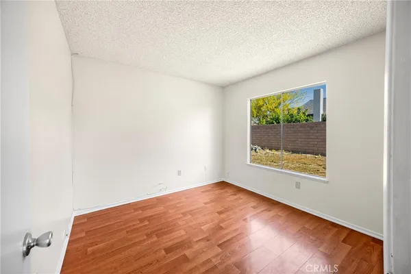 $679,000 | 989 Oakdale Street, Corona, CA 92878
