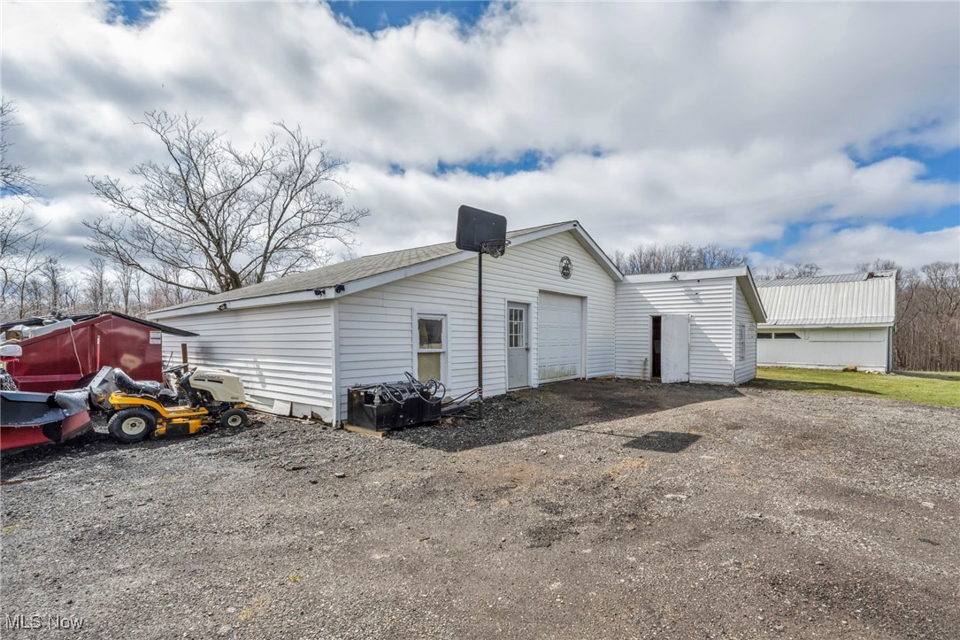 6956 Dewey Road Thompson, OH 44086 - Photo 26 of 34