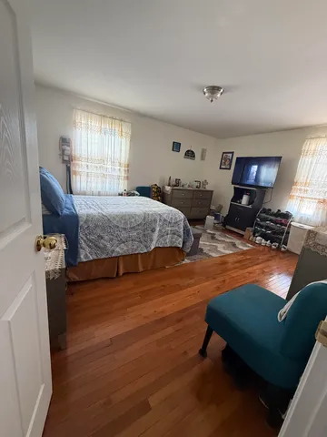 $870,000 | 33 West 16th Street, Bayonne, NJ 07002