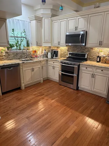 $870,000 | 33 West 16th Street, Bayonne, NJ 07002